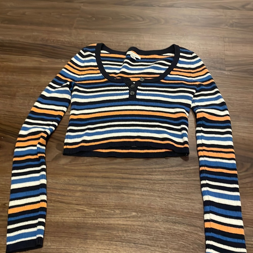 Cropped long sleeve striped sweater